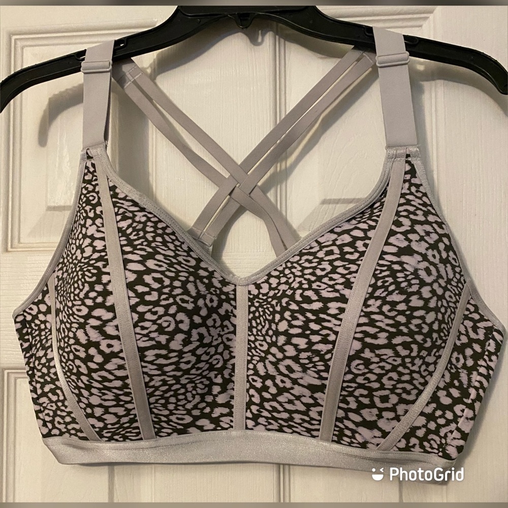 VS sports bra